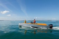 Гусеничный катер-амфибия Iguana 29